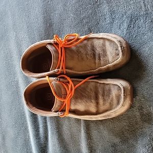 Twisted X driving Moc